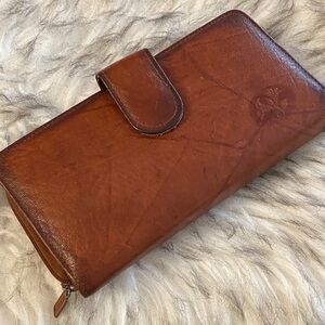 BUXTON Brown Leather Wallet